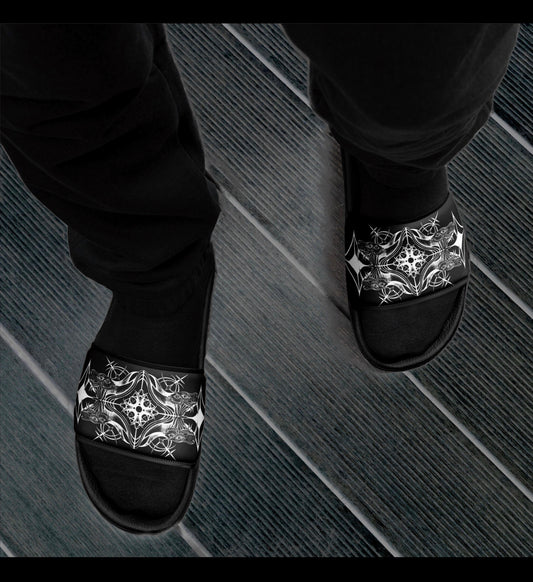 Step into Summer Comfort: Men's Padded Strap Sandals with Contoured Insole, MK0KM